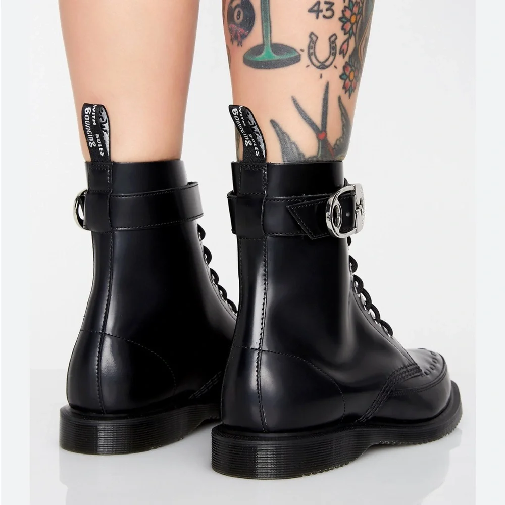 Dr. Martens Geordin boot punk-inspired details - Picture 2 of 16